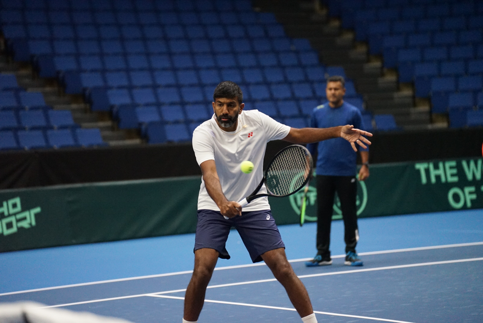 Low bounce, not-so-fast court surprises Indian Davis Cup team