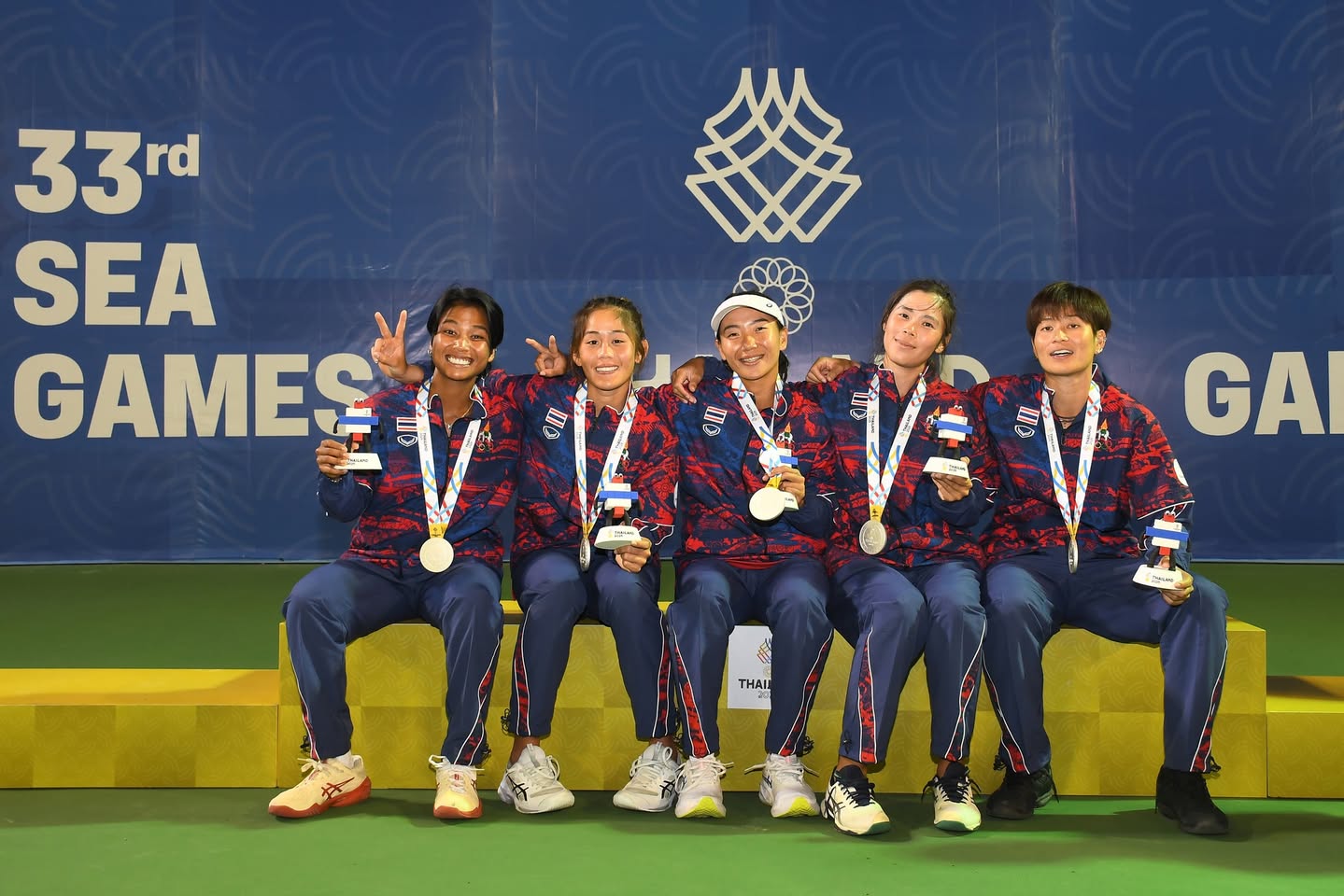 นักหวดสาวไทยสุดต้านอินโดนีเซียได้เหรียญเงินทีมหญิงซีเกมส์ ครั้งที่ 33